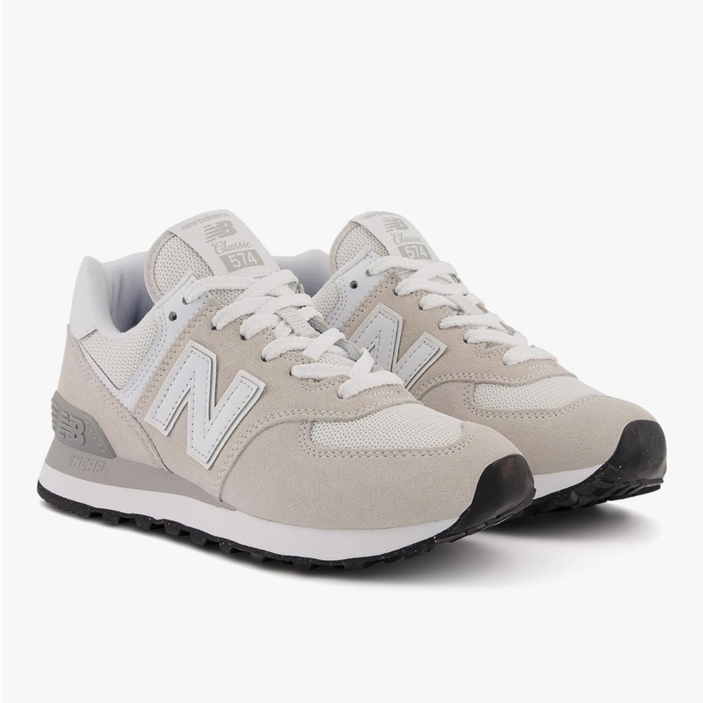 New Balance Women's 574 Core Sneaker